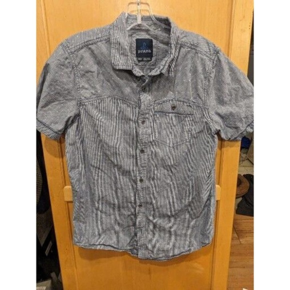 Prana Men's medium/small Organic Short Sleeve Stripe Shirt Gray